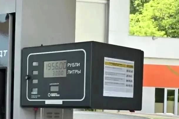 АЗС в Сочи работают в обычном режиме с ограничениями на топливо