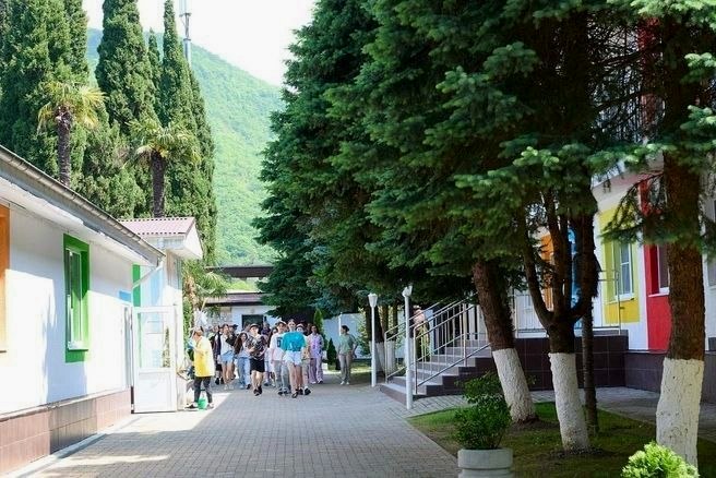 Проверка готовности детских лагерей Сочи к летнему сезону завершена