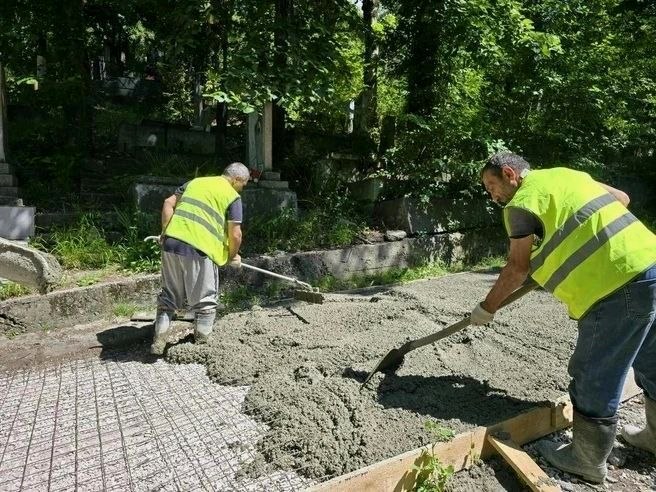 Ремонт крупнейшего кладбища в Хостинском районе Сочи