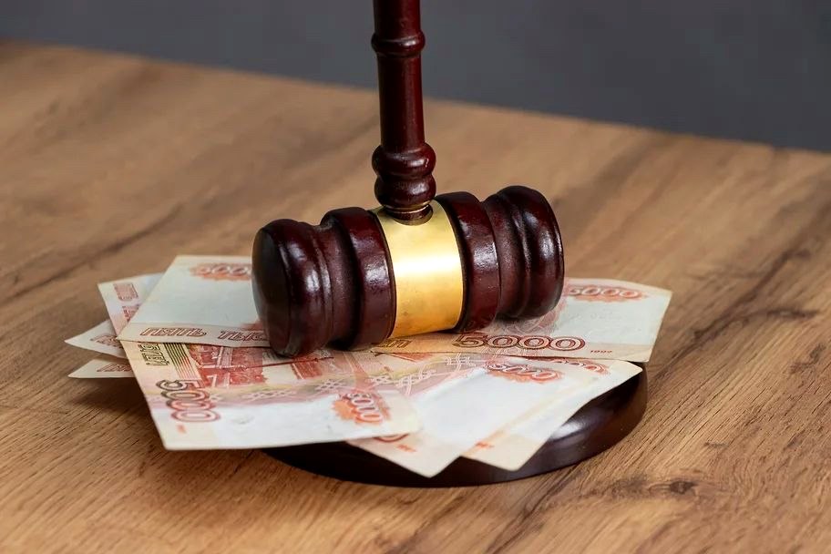 Штраф за надписи на купюрах в Сочи