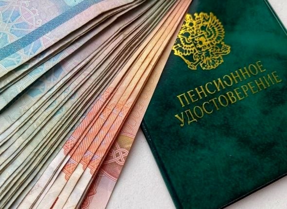 Пенсия в размере 30 тысяч рублей: необходимые доход и стаж для россиян