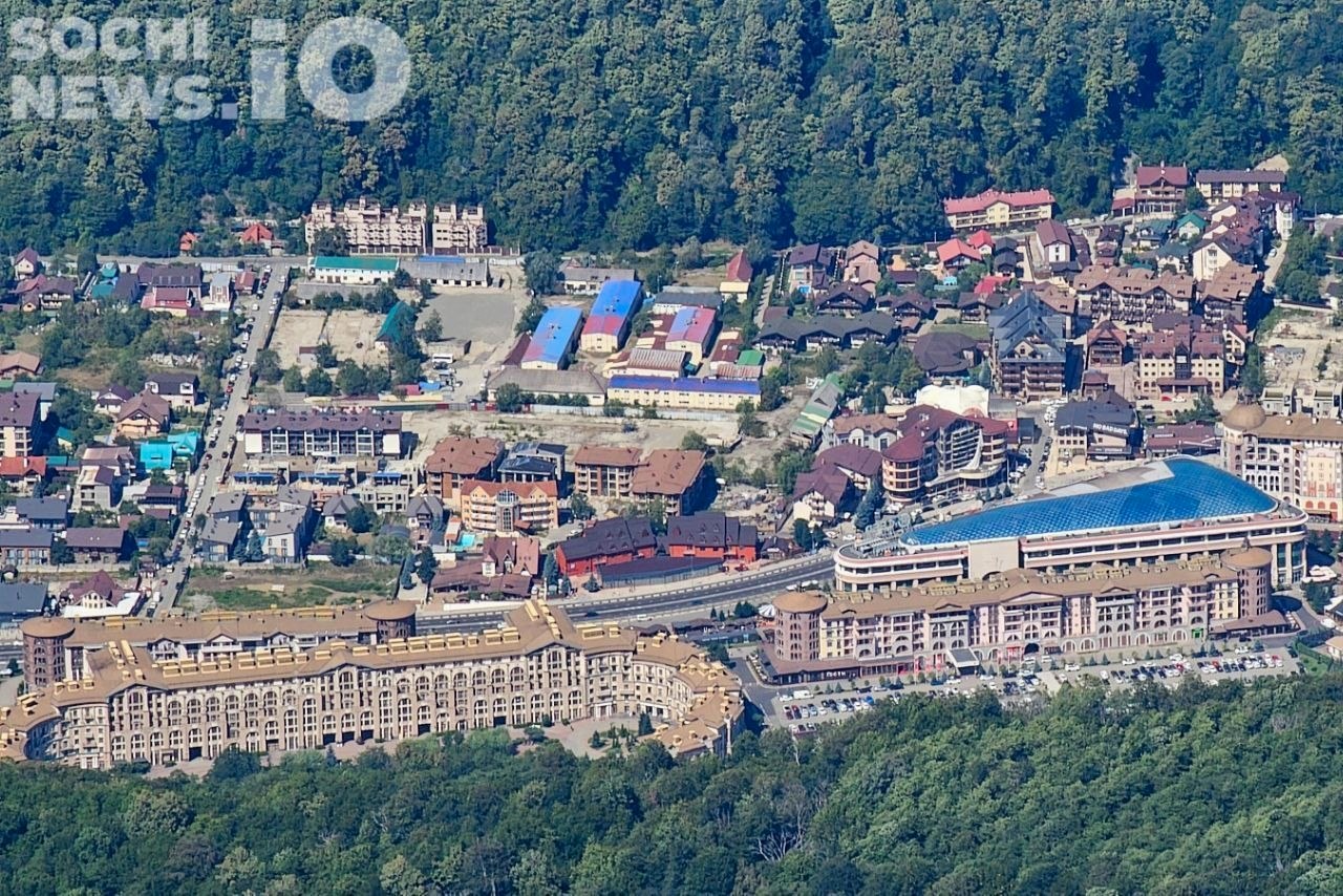 Снижение туристического потока в Сочи осенью 2026 года и рост цен на новогодние даты