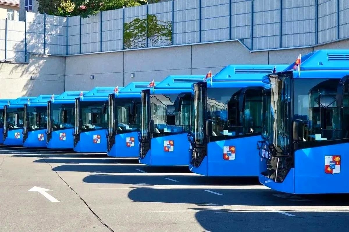 Автопарк Сочи пополнили 37 новыми автобусами