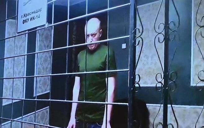Мужчину из Сочи приговорили к 9 годам колонии за переделку и продажу пистолета