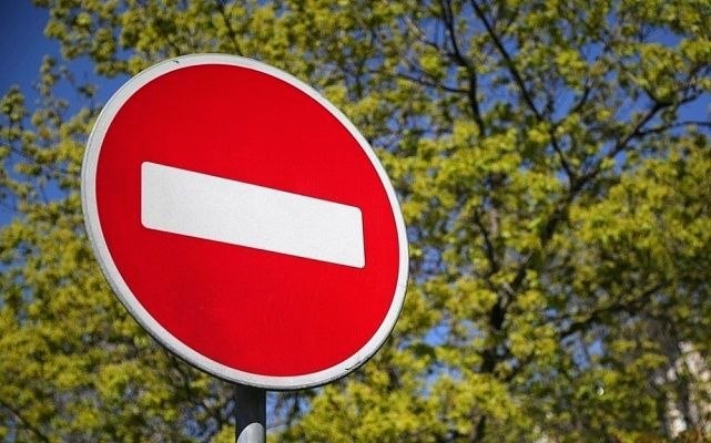 В Сочи 17 октября временно ограничат движение транспорта из-за автомобильных гонок